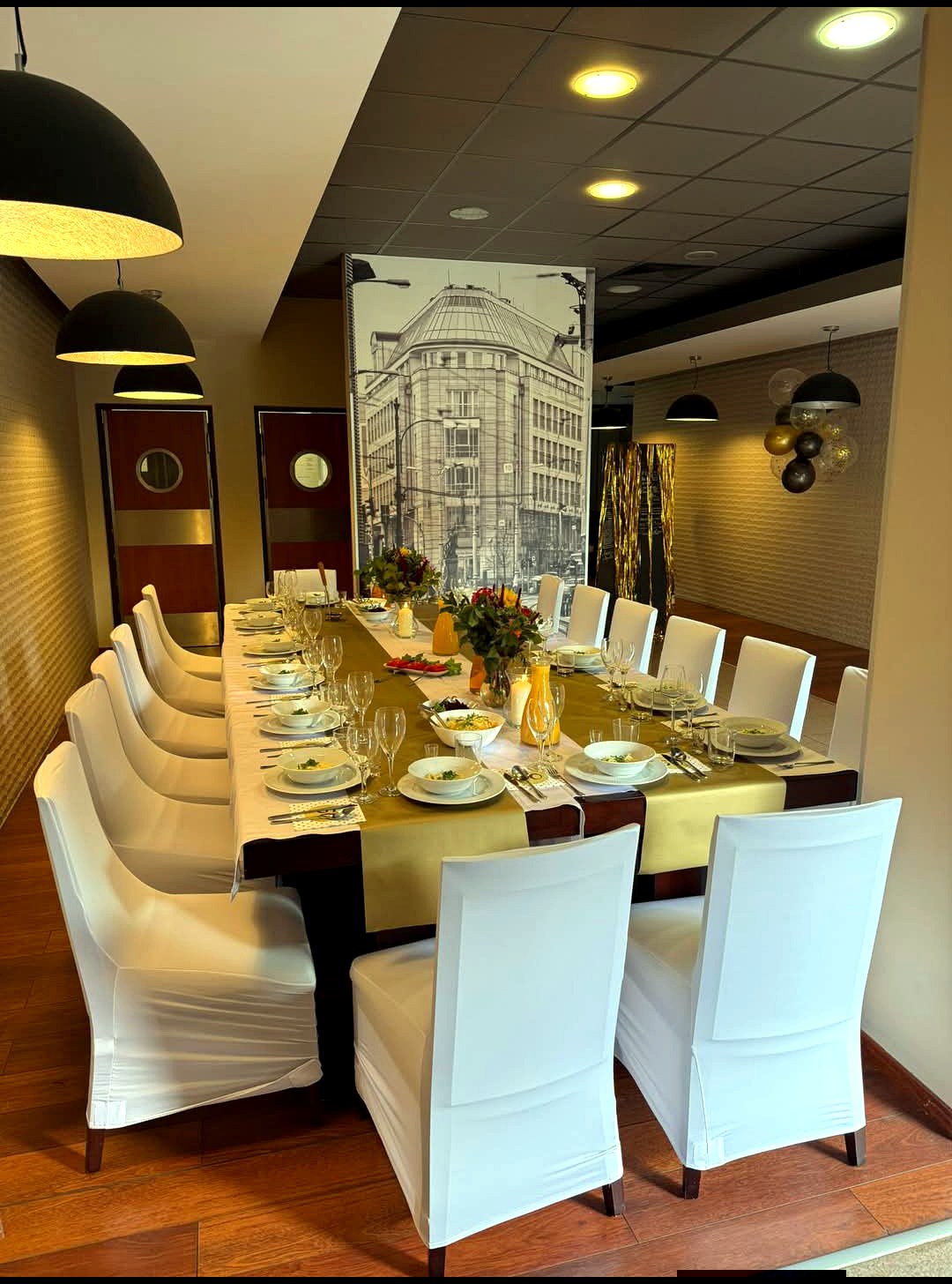 Restauracja Szyperska 14 Poznań - nakryty stół, przyjęcia i domowe obiady